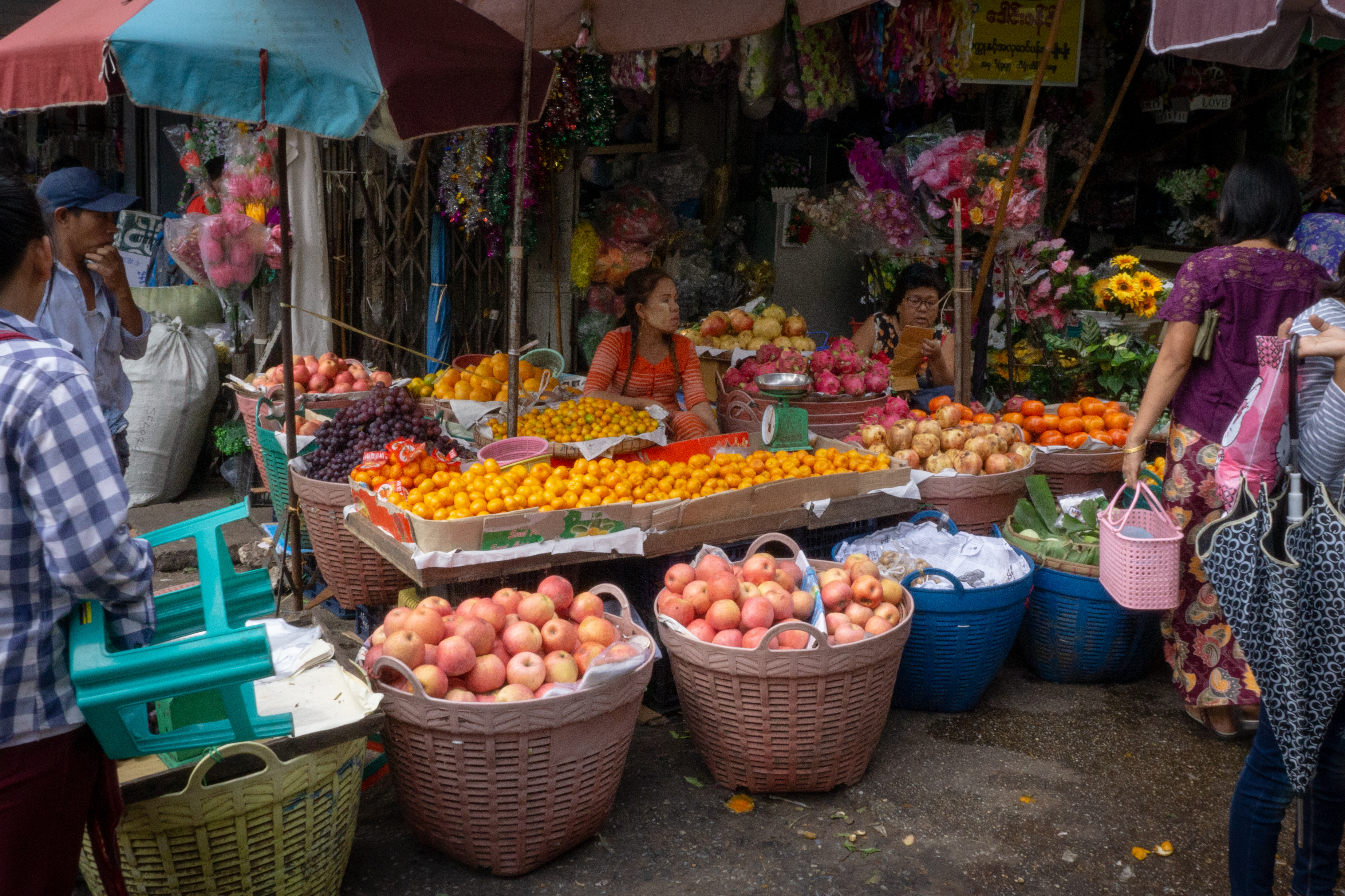 Gemüsehändler in Yangon