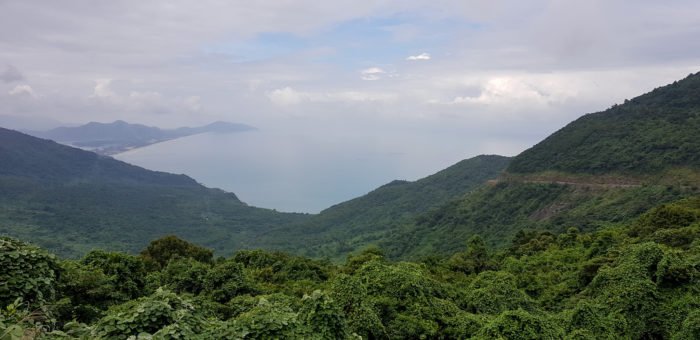 Hai Van Pass in Richtung Lang Co Beach